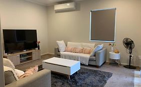 Serene 5-Bedroom Papakura Home